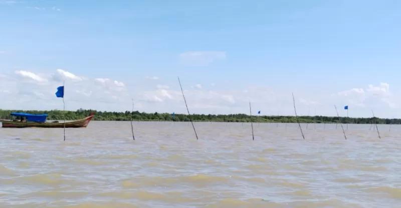 Nelayan Terganggu Adanya Pagar Laut di Perairan Sinaboi Rohil